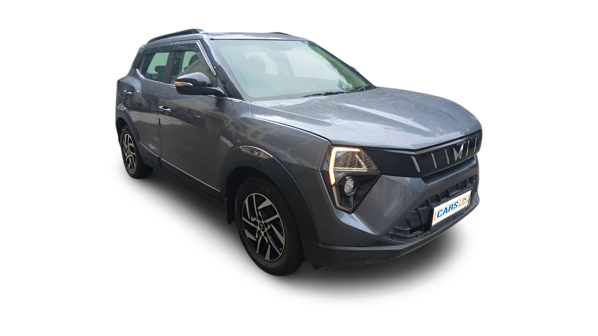 Mahindra XUV 3XO-img